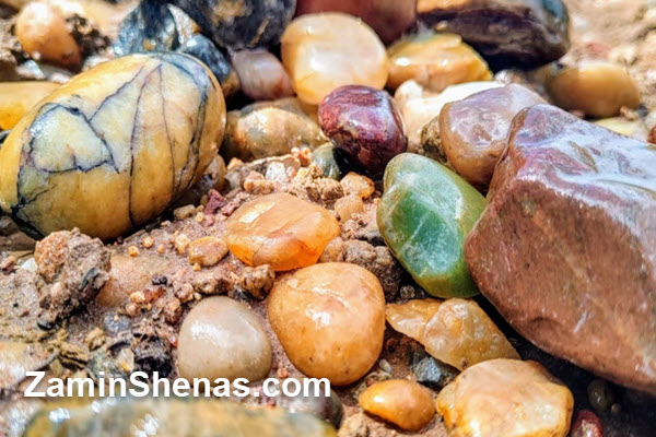 سنگ های قیمتی خام چیستند و چرا اهمیت دارند؟