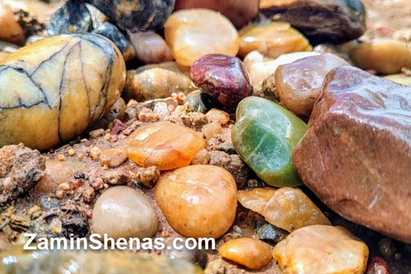 تفاوت سنگ های قیمتی و نیمه قیمتی در کاربرد